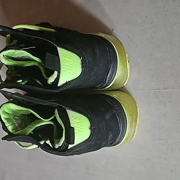 Nike Air Hurache max - Picture 2 of 4